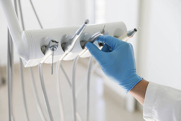 Professional Root Canal Treatment technician working in Walnut, IL